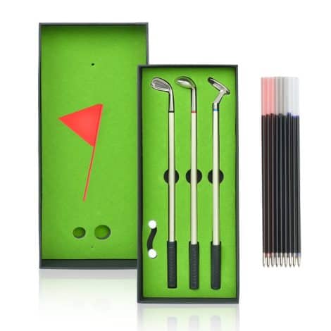 Golf-themed presents for males – small items suitable for Christmas, dad, secret Santa, birthdays; amusing and spouse-appropriate gifts for men and women.