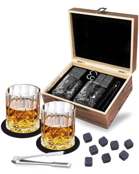 Rantizon Whisky Gift Sets For Men, Set of 2 Whisky Glasses with 8 Bourbon Chilling Stones in Wooden Box. Ideal for Christmas or birthday gifts for father, boyfriend, or family.