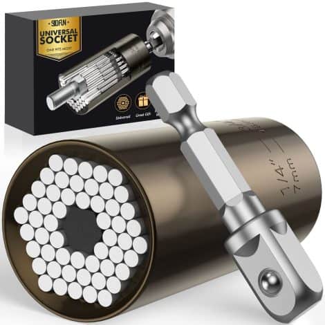 Christmas presents for men, including a versatile socket set for DIY and hand tools, ideal for dads and grandads.