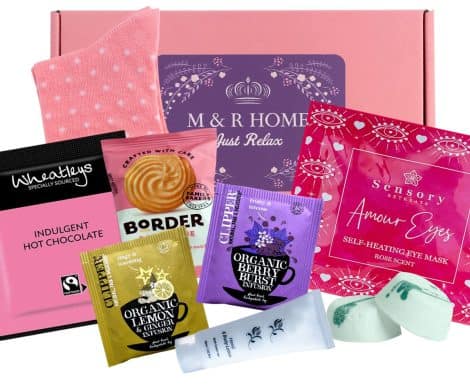 “Women’s Get Well Soon Hamper – Personal Care Package for Her | With Tea, Socks, Cream, Biscuits, and more | Ideal for Mother’s Day or Birthday | British Gift Hampers”