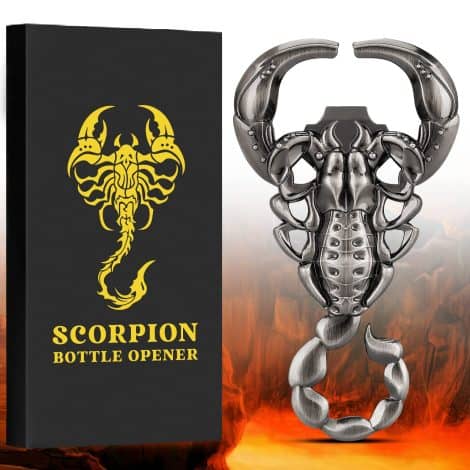 LULLEA Scorpion Presents for Blokes, Ale Bottle Opener Presents for Chaps Ladies Pops Lads Lasses, Xmas Gift Suggestions, Complete with Gift Case, B-Day Gift, Dad’s Day Gift, Dark Metal.