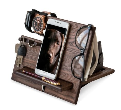 Teslyar presents a collection of wooden phone docking stations, perfect as gifts for men on special occasions.