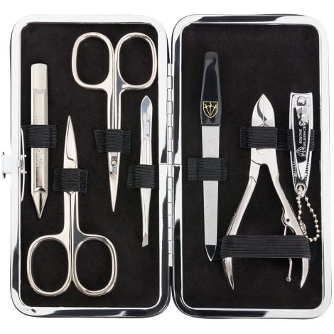 3 Swords Germany – high-quality 7-piece grooming set for professional nail care, with scissors, clippers, and leather case. Made by 3 Swords.