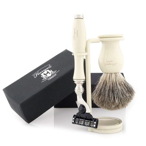 Haryali London Men’s Shaving Kit: 3-Blade Razor, White Badger Hair Brush, and Stand; Ideal grooming set for men.