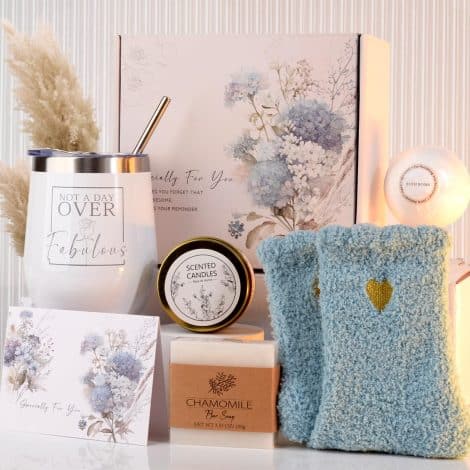 Luxurious Gifts for Women on Their Birthdays, Pampering Spa Gift Set for Self-Care or Recovery, Perfect for Mum, Sister, or Bestie