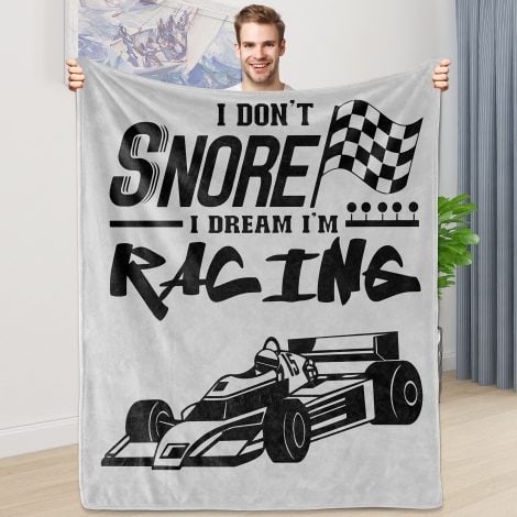 Formula 1-themed presents for males, including a humorous racing flannel blanket, perfect for gifting during Christmas, birthdays, and Father’s Day.